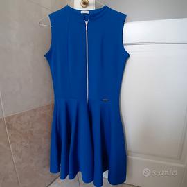 Elegante vestito blu donna