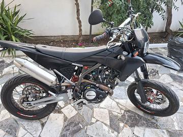 Fantic XMF 125 (2023) - Solo 8.700 km