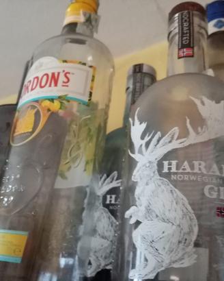 SET DI 39 BOTTIGLIE DI GIN VUOTE DA COLLEZIONE
