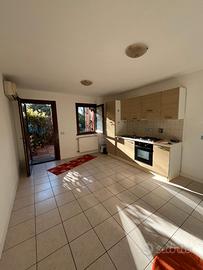 Pradamano fraz. lovaria mini + giardino