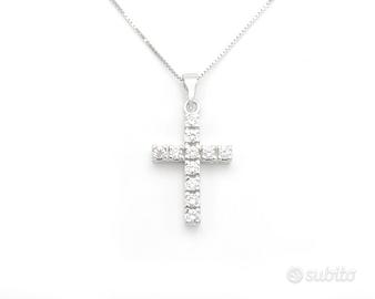 Collana con ciondolo croce con diamanti Ct 0,42