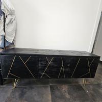 Mobile Porta TV Nero e Oro – Stile Elegante