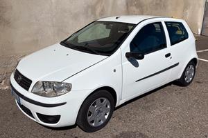 Punto 1.9 jtd autocarro