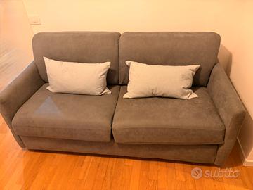 Divano 2 posti in tessuto tortora/grigio caldo