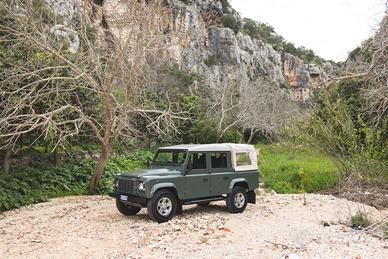 Land Rover Defender 110 CrewCub 1pro. IVA ESPOSTA