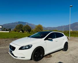 Volvo v40 (2012-2020) - 2015