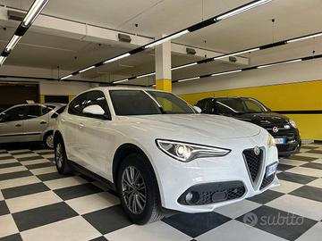 Alfa Romeo Stelvio 2.2 Turbodiesel 190 CV AT8 Q4 E