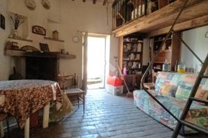 RUSTICO A OLEVANO ROMANO