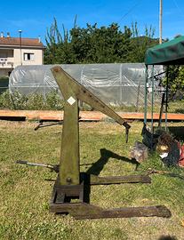 Gru idraulica manuale