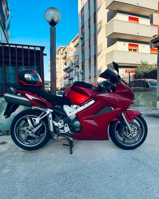 Honda VFR 800