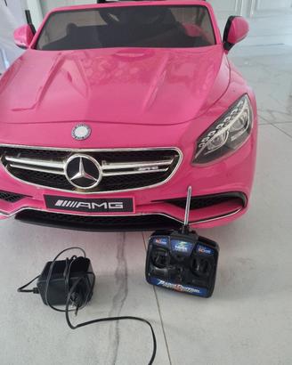 Auto elettrica Mercedes CLS rosa
