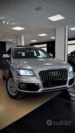 Audi Q5 Quattro 2.0 - 190 CV