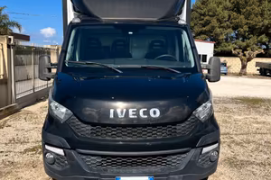 Iveco Daily 35C15 con centina alla francese