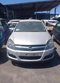 RICAMBI USATI AUTO OPEL Astra H Berlina Z17DTH Die