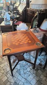 tavolo da gioco 