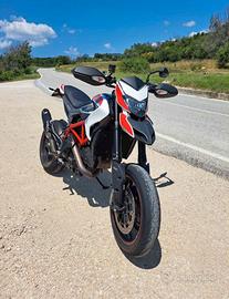 Ducati hypermotard 821 sp