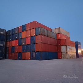 Container usati da 20 e 40 piedi