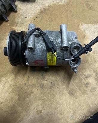 Compressore clima evoque 2015 2.2D AV61-19D629-DB