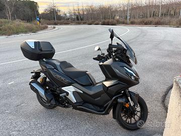 honda adv 350  Limited Edition + ADV Pack