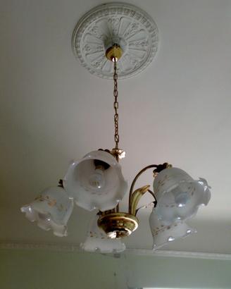Lampadario vintage anni 80 dorato 5 luci