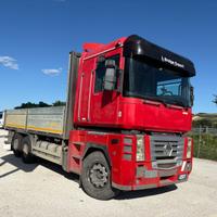 Renault Trucks 480 + rimorchio
