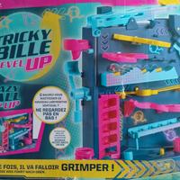 Giocattolo Tomy Level Up