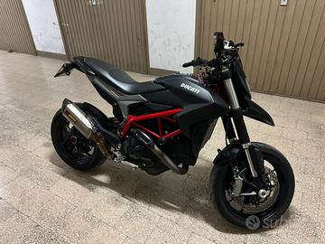 Ducati Hypermotard 821