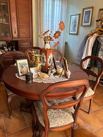 Tavolo rotondo con 6 sedie