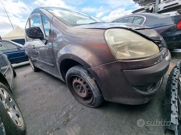 Ricambi Renault Grand Modus 2011 1.2 benzina D4FH7