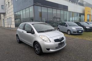 TOYOTA Yaris 1.0