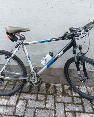 Mountain bike Ktm 