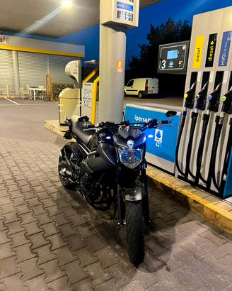 Yamaha XJ6