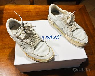 OFF WHITE SNEAKERS