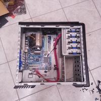 Scheda madre + Processore + Case + RAM