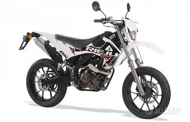 Motard Rieju MRT 125 LC raff. H2O Nuova 2026