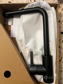 Rubinetto lavello nero