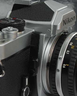 NIKON FM CON OBIETTIVO 50 1.8