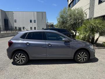 VOLKSWAGEN POLO 2023