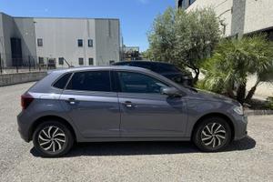 VOLKSWAGEN POLO 2023