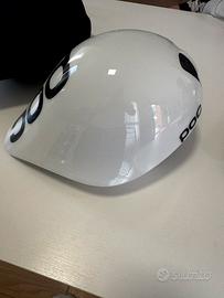Casco triathlon poc
