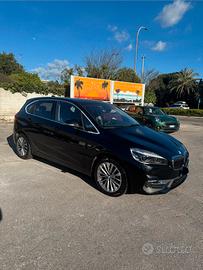 bmw serie 216 nera anno 2020 86700 km