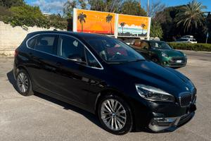 bmw serie 216 nera anno 2020 86700 km