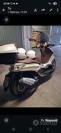 Beverly 300