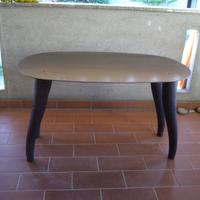 Tavolo ovale in acciaio CORTEN