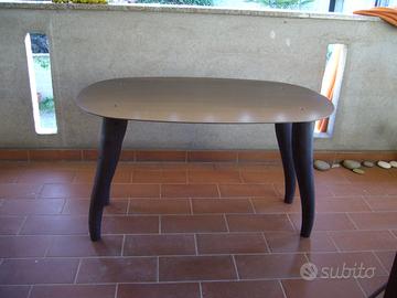 Tavolo ovale in acciaio CORTEN