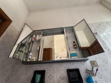 Specchiera per bagno vintage