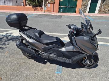 KYMCO AK550 PREMIUM