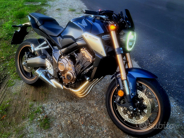 Honda CB650 R A2
