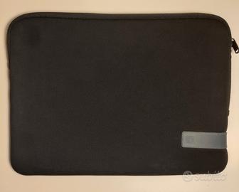 Custodia portatile o tablet case logic 14" 