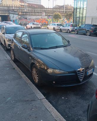 Alfa 147 Gpl 